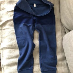 NWT free people movement sweatpants. s, two toned